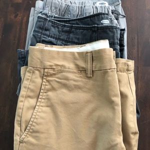 Three pair Old Navy Men’s/Youth Shorts.  Lot of 3